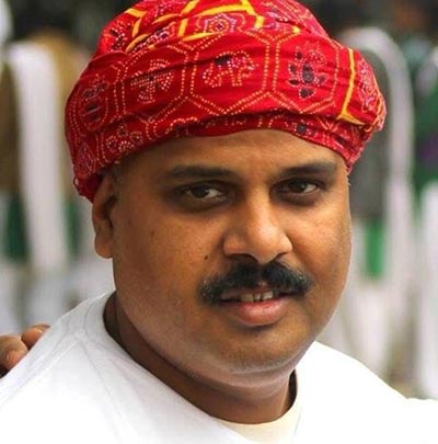 Nirala-Bidesia.jpg